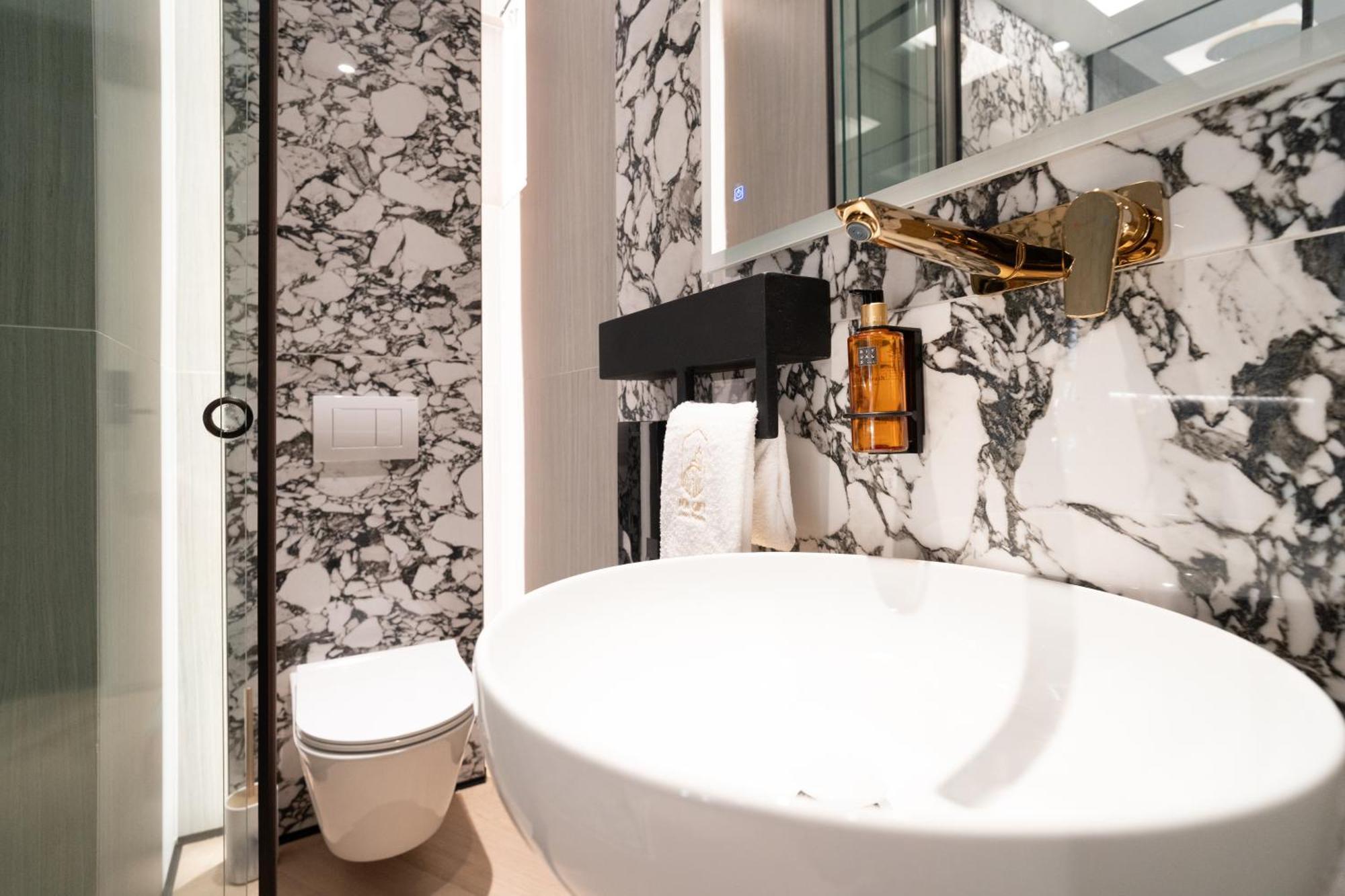 Luxury Rooms - For Gift Zadar Bagian luar foto