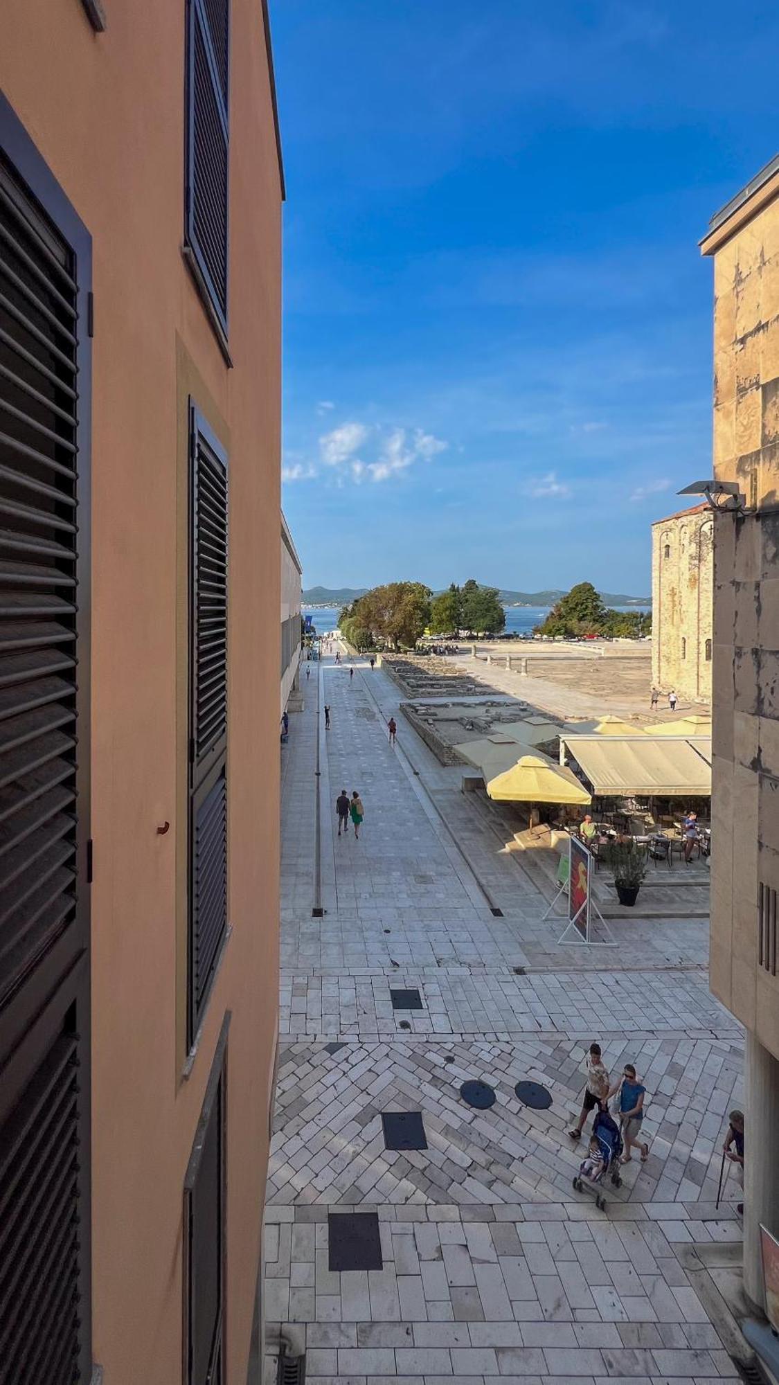 Luxury Rooms - For Gift Zadar Bagian luar foto